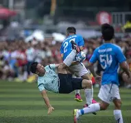 足球赛精彩的瞬间片段